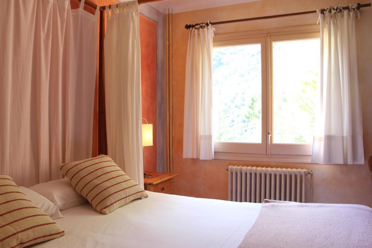 Hostal L'Ou De Reig Montseny Exterior photo