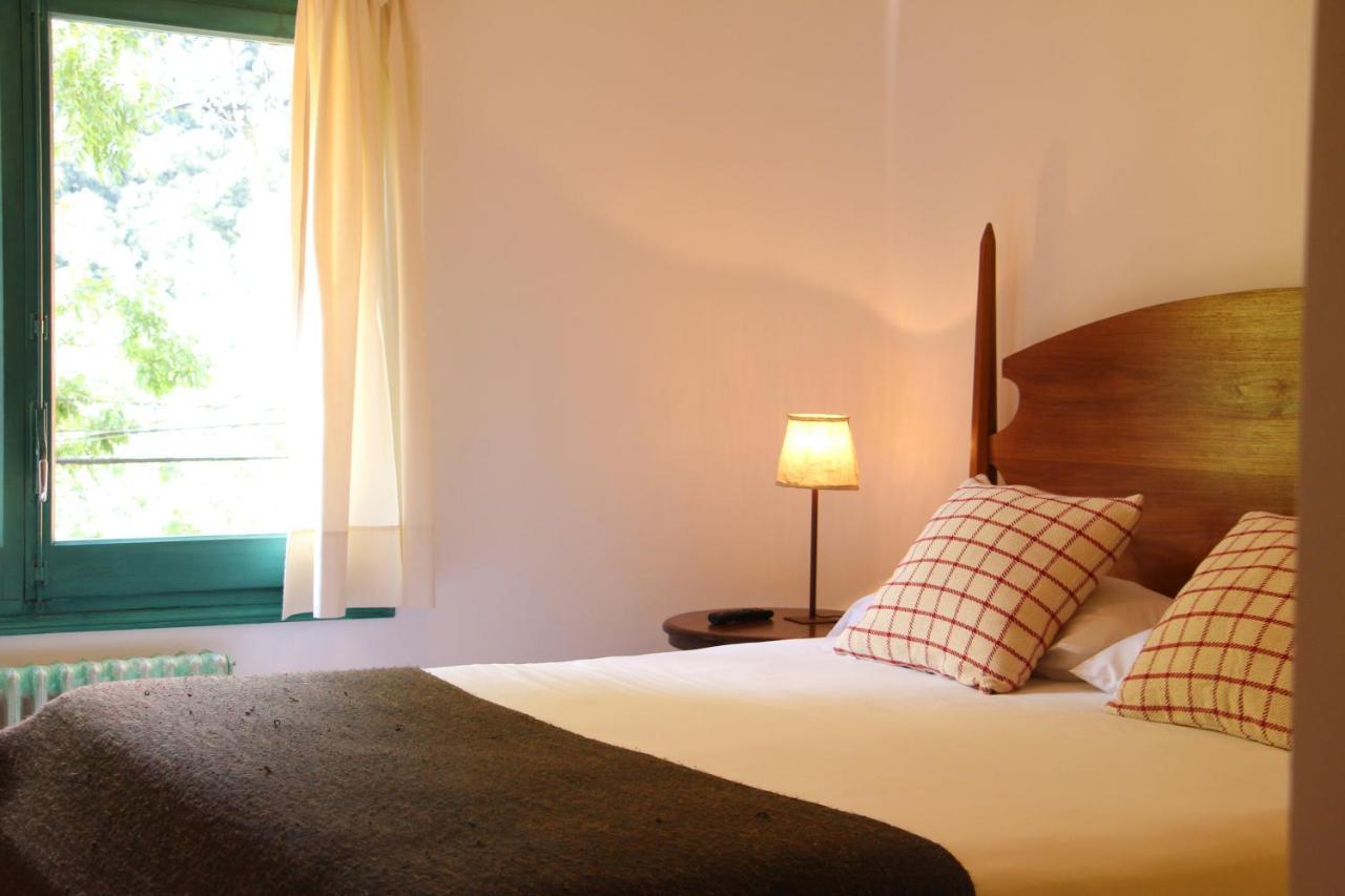 Hostal L'Ou De Reig Montseny Exterior photo